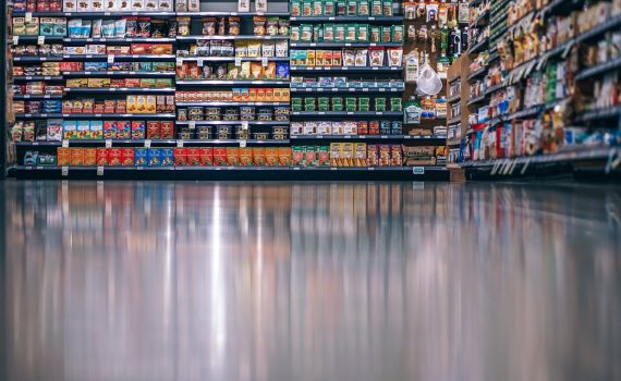 Oligopoly example - supermarket